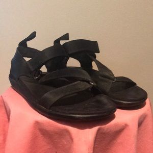 Dr. Martens AirWair Balfour. Size 7/7.5.